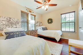 New Braunfels Home w/ Pool 2 Mi to Guadalupe River