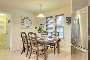 New Braunfels Home w/ Pool 2 Mi to Guadalupe River