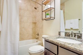 New Braunfels Home w/ Pool 2 Mi to Guadalupe River