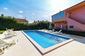 Holiday House Damir - Apartment 2