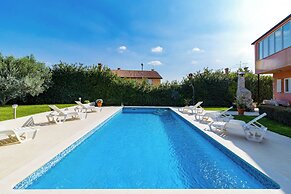 Holiday House Damir - Apartment 2