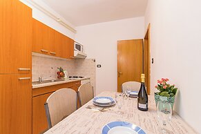 Holiday House Damir - Apartment 2