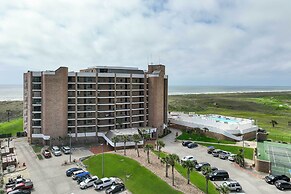 Port Aransas Vacation Rental w/ Pools - Near Beach