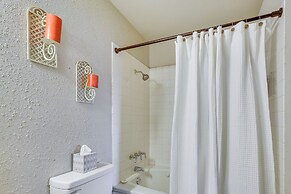 Centrally Located Yuma Retreat w/ Fenced Patio