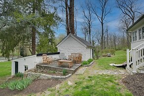 Historic Waterfront Retreat w/ Grill in Hagerstown