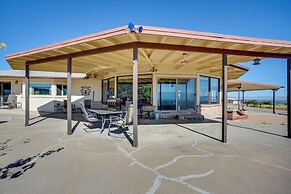 Spacious Grand Junction Home Rental w/ Mtn Views!