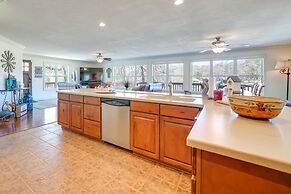 Spacious Vacation Rental Home on Eufaula Lake!