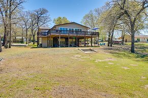 Spacious Vacation Rental Home on Eufaula Lake!