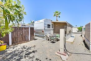 Yuma Getaway w/ Pool Access, 5 Mi to Lutes Casino!