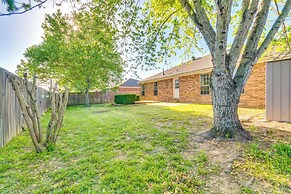 Suburban Conway Vacation Rental: 2 Mi to Uca!