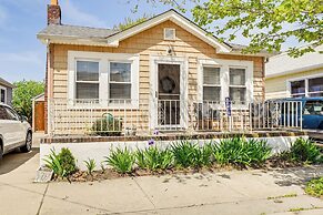 Point Lookout Cottage - Walk to Beach!