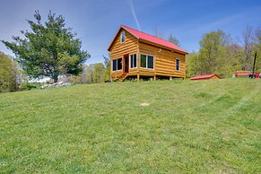 Cozy Upstate New York Getaway w/ Fire Pit!