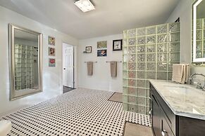 Boho Mountain Home Escape, Walk to Marina!