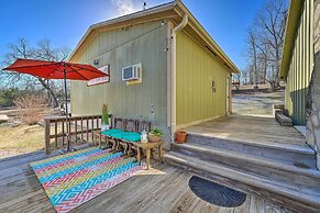 Boho Mountain Home Escape, Walk to Marina!