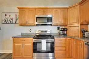 Deck & Grill: Convenient Home in Hummelstown