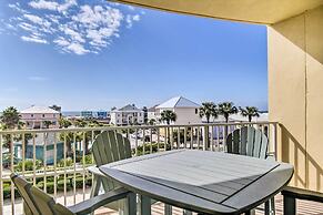 Gulf Shores Condo w/ Pool View: Walk to Beach!