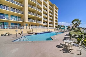 Gulf Shores Condo w/ Pool View: Walk to Beach!