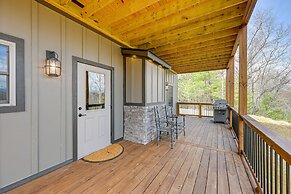 Smoky Mountain Cabin Rental: Game Room, Fire Pit!
