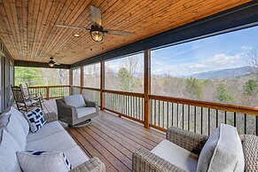 Smoky Mountain Cabin Rental: Game Room, Fire Pit!