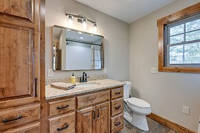 Smoky Mountain Cabin Rental: Game Room, Fire Pit!