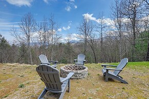 Smoky Mountain Cabin Rental: Game Room, Fire Pit!