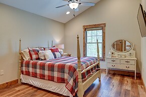 Smoky Mountain Cabin Rental: Game Room, Fire Pit!