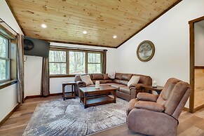 Vacation Rental Cabin Near Lake Arbutus!