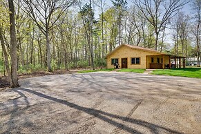 Vacation Rental Cabin Near Lake Arbutus!