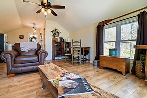 Cozy Lewisburg Getaway w/ Deck + Lake Access!