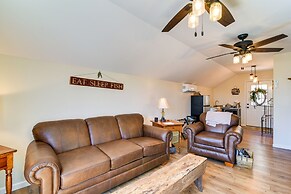Cozy Lewisburg Getaway w/ Deck + Lake Access!