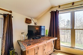 Cozy Lewisburg Getaway w/ Deck + Lake Access!