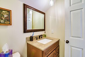 Cozy Lewisburg Getaway w/ Deck + Lake Access!