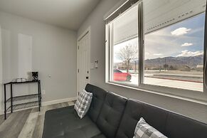 Updated Hawthorne Apartment, 12 Mi to Walker Lake!