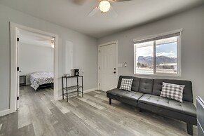Updated Hawthorne Apartment, 12 Mi to Walker Lake!
