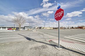 Updated Hawthorne Apartment, 12 Mi to Walker Lake!