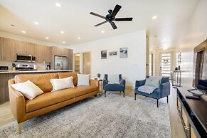 Modern Santa Clara Vacation Rental w/ Patio