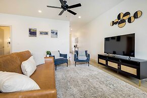 Modern Santa Clara Vacation Rental w/ Patio