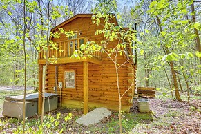 Comfy Taswell Cabin Rental - Community Amenities!