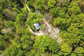 Comfy Taswell Cabin Rental - Community Amenities!