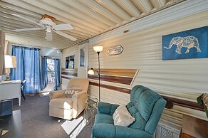 Cozy Yuma Vacation Rental w/ Resort Amenities!