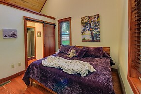 Downtown Bonners Ferry Home w/ Covered Porch!