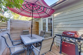 Near Red Rocks: Golden Getaway w/ Deck!