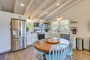 Waterfront Vacation Home on Logan Martin Lake!