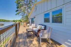 Waterfront Vacation Home on Logan Martin Lake!