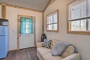 Cozy Studio Cabin in Tallassee w/ Water View!