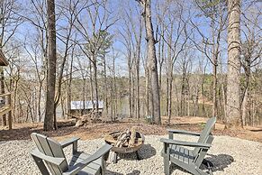Cozy Studio Cabin in Tallassee w/ Water View!