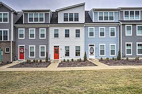 Modern Townhome 4 Mi to Downtown Frederick!