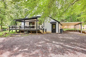 Cozy Lake Chatuge Getaway, Walk to Water!