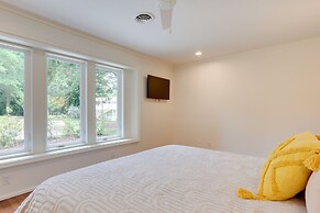 Chic Ocean Springs Vacation Rental Near Downtown!