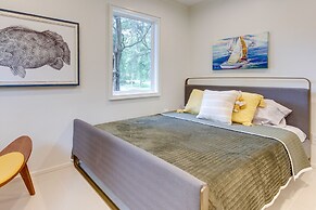 Chic Ocean Springs Vacation Rental Near Downtown!